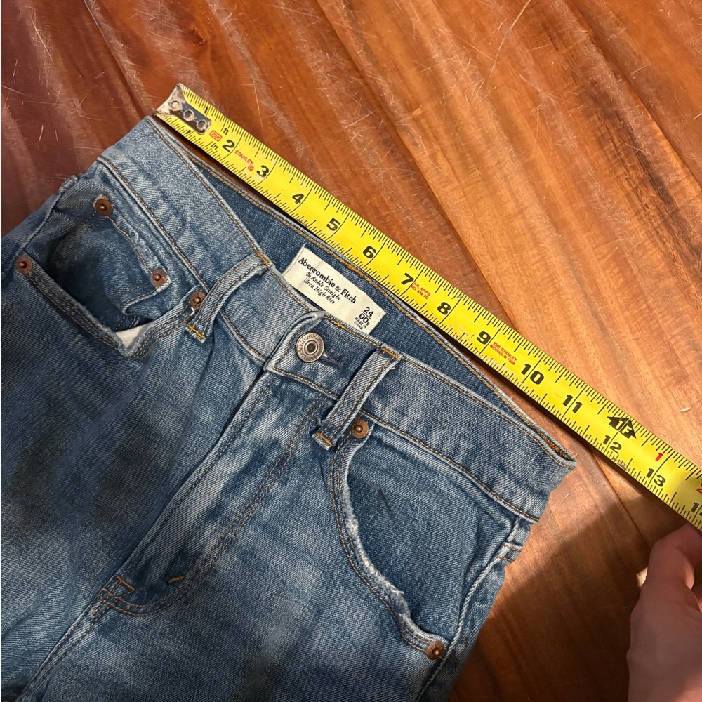 Abercrombie & Fitch Straight Leg Jeans Women’s Size 24 Light Wash (0578) - Picture 5 of 8